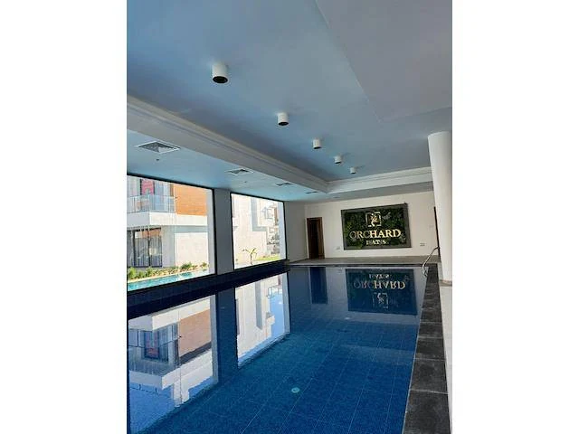 Innenpool der Orchard Anlage